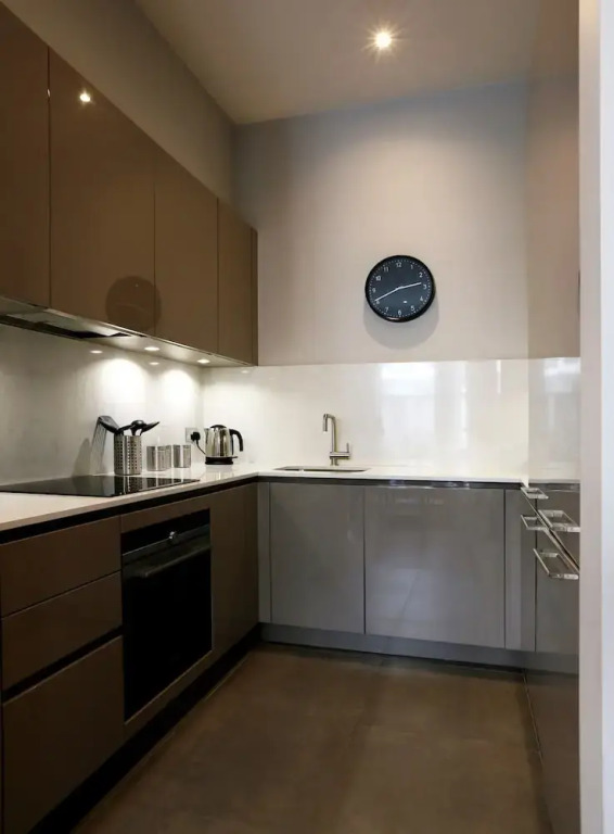 Experience Stunning Apartment Lifestyle. 10B