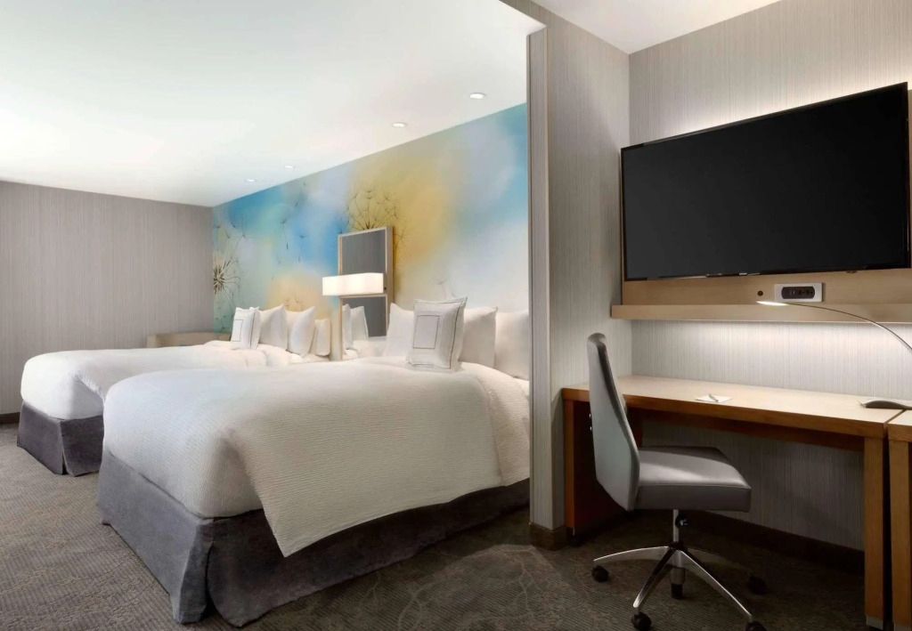 Courtyard by Marriott Toronto Mississauga/West