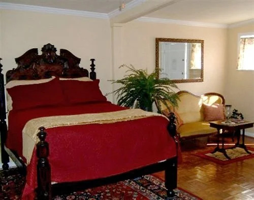 Historic Mankin Mansion