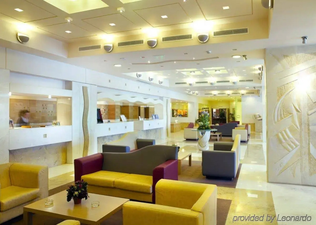 Holiday Inn Athens Attica Av, Airport W. by IHG
