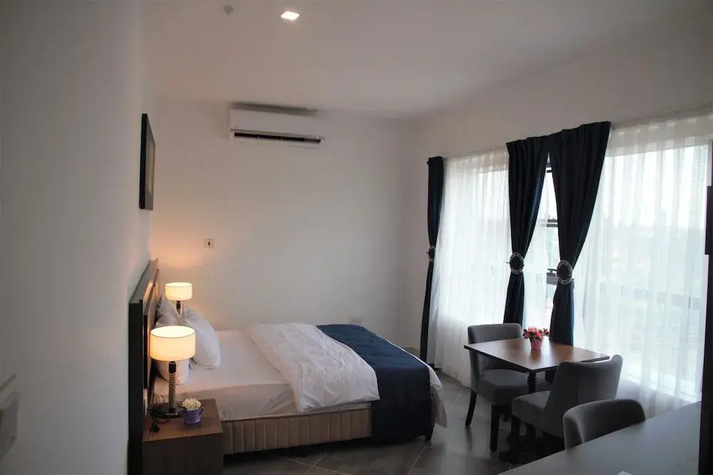 Euro Homes Hotel