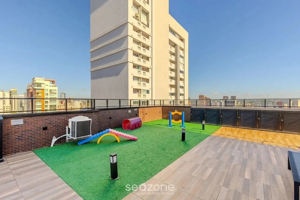 Apartments w/ Self Check-in in Downtown Curitiba - NLV