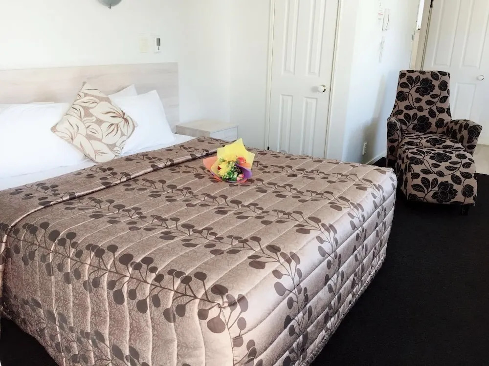 Rose Court Motel