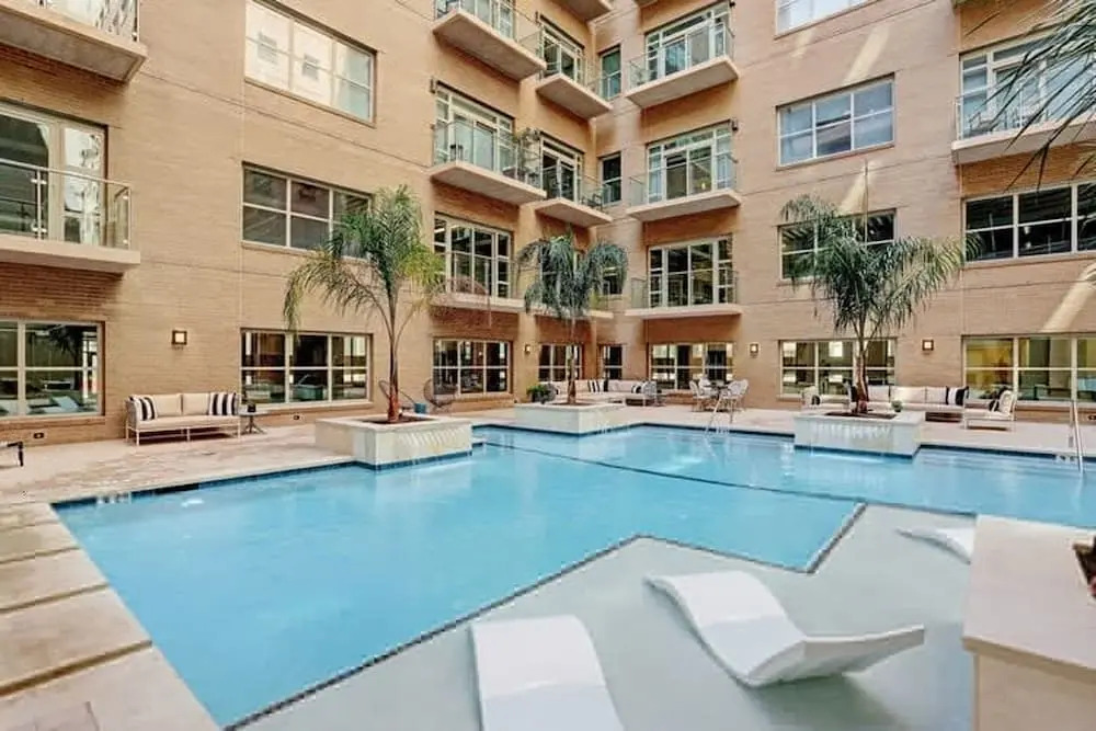 Comfort at the Star I 2 Bed Apt in Houston