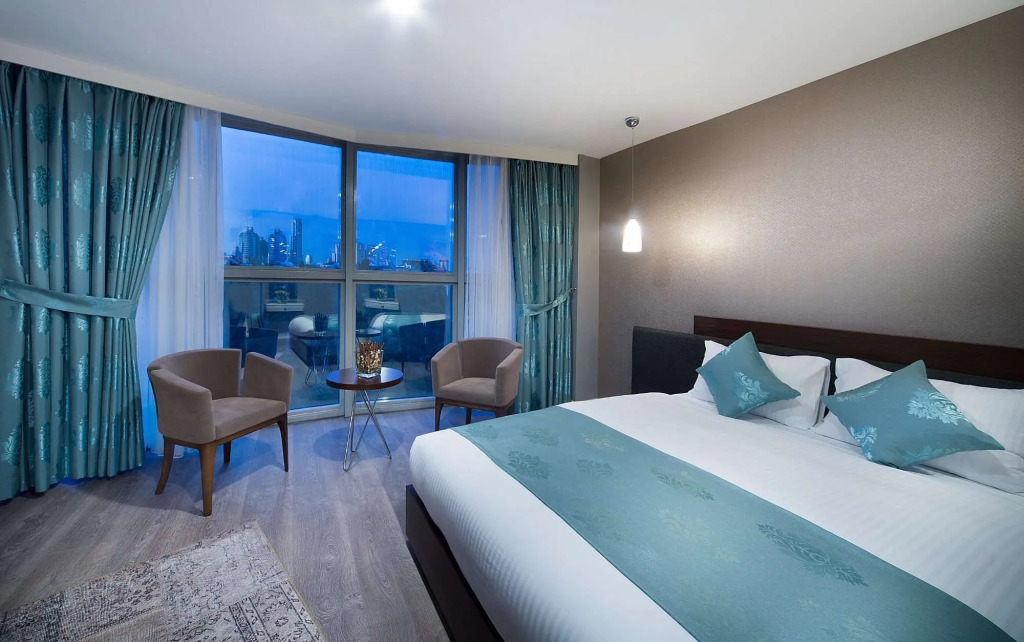The Clock Suites