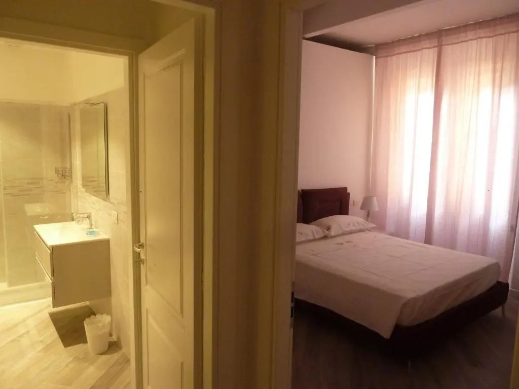 LA TORRE LUNGA -Smart Working- 150 m dalle-from Due Torri-Two Towers