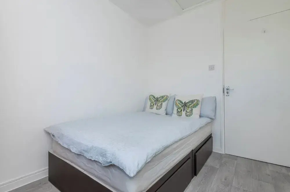 London Apartment With 3 Bedrooms