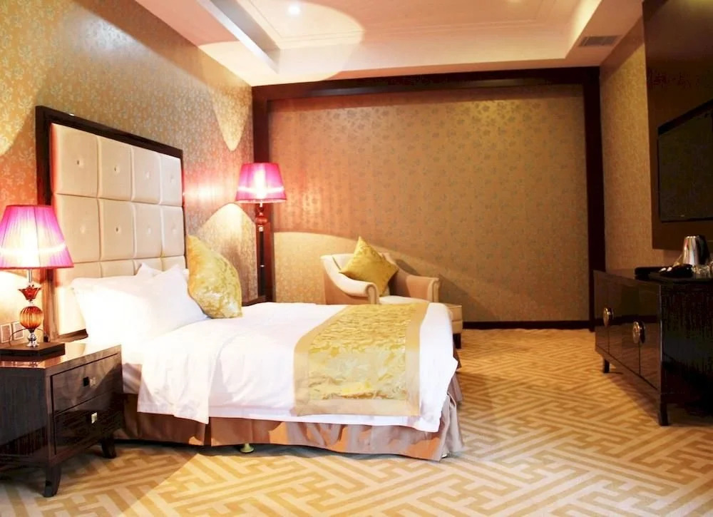 Longda Hot Spring Hotel
