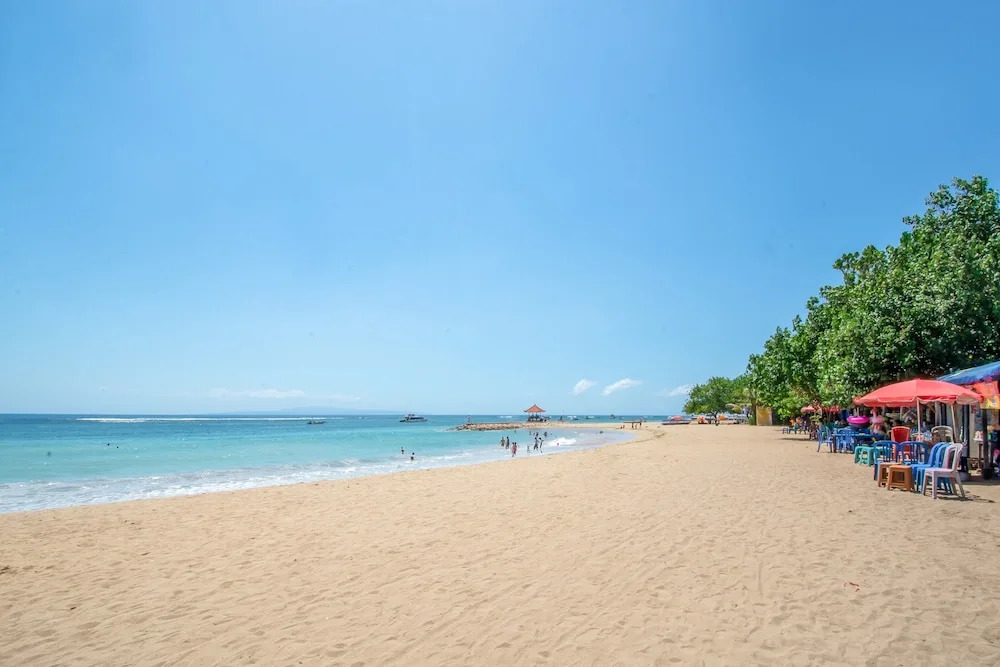 Urbanview Hotel Ananda Beach Sanur