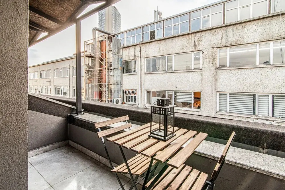 Fully Furnished Flat With Balcony in Sisli