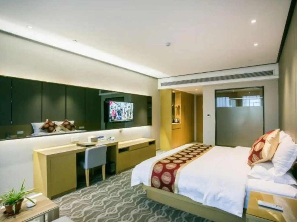 Ganlinhui Malson New Century Hotel