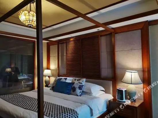 Bin Li Uptown Hotel