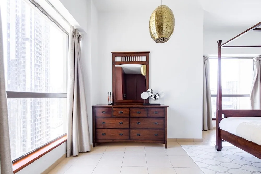 Luxurious 2BR in JBR With Amazing Marina Views!