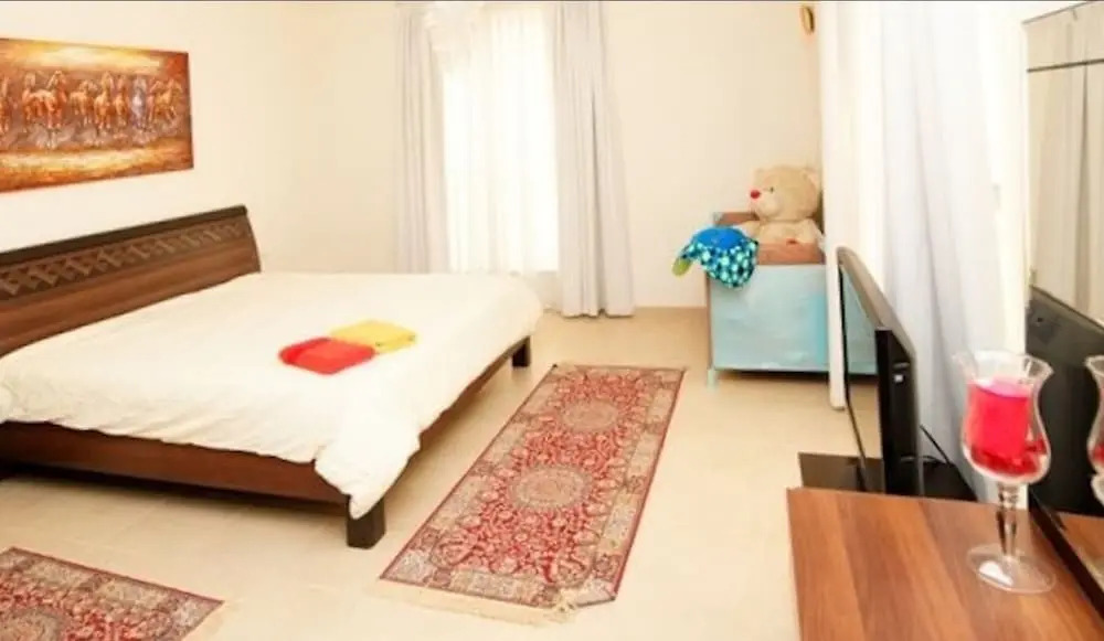 2Br Beach Front Sea View