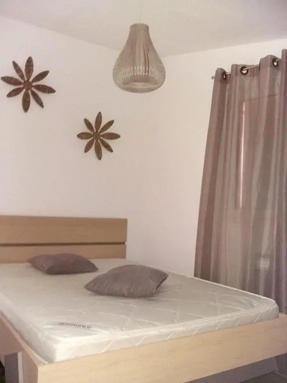 Maison d'une chambre avec jardin clos et wifi a Prunelli di Fiumorbo a 4 km de la plage