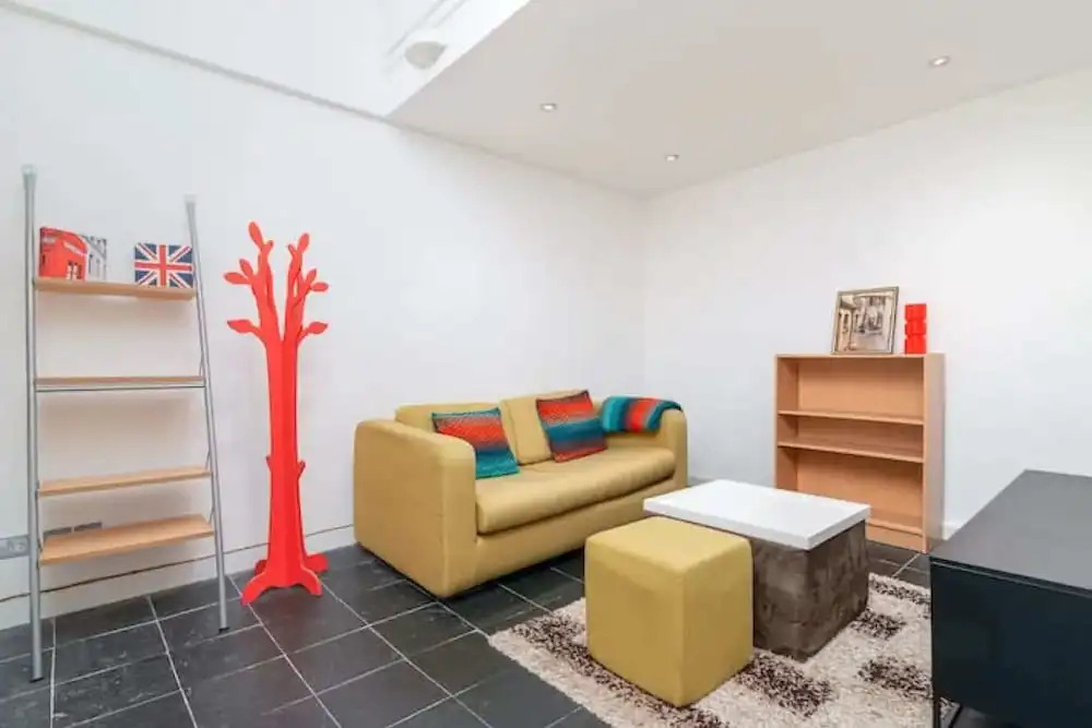 Stunning Art-deco Style 2 Bedroom Apartment in Fitzrovia