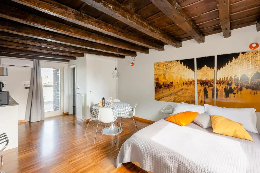 Just Here Apartments - La mansarda