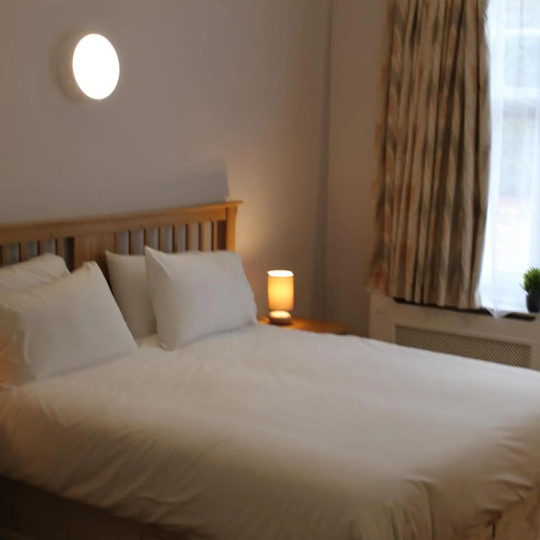 Redwings Lodge Baldock