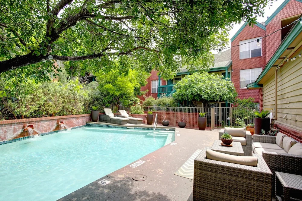 Habitat Suites