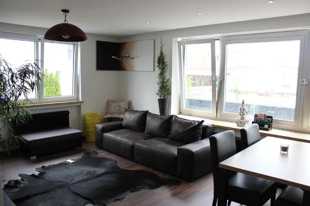 Virginie Fewo Nr 3 90qm inklusive Balkon und privatem Parkplatz