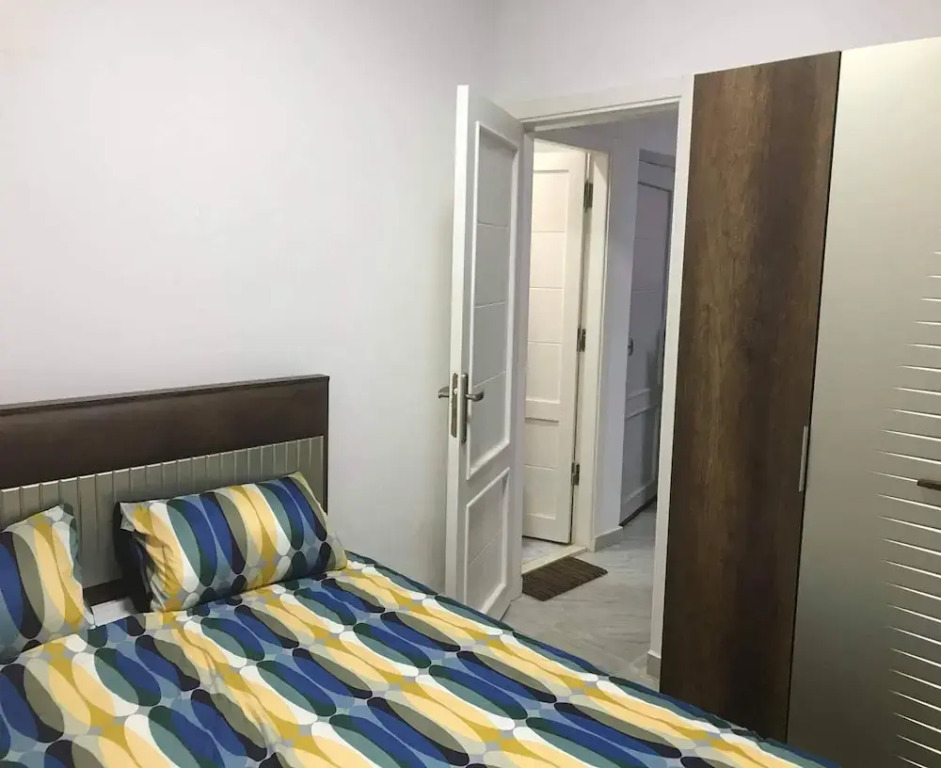 Cozy Pool Level 1-bed Apartment