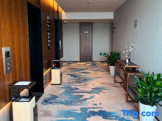 MEHOOD EZZI Hotel (University of Ningbo Gongcheng Xueyuan)