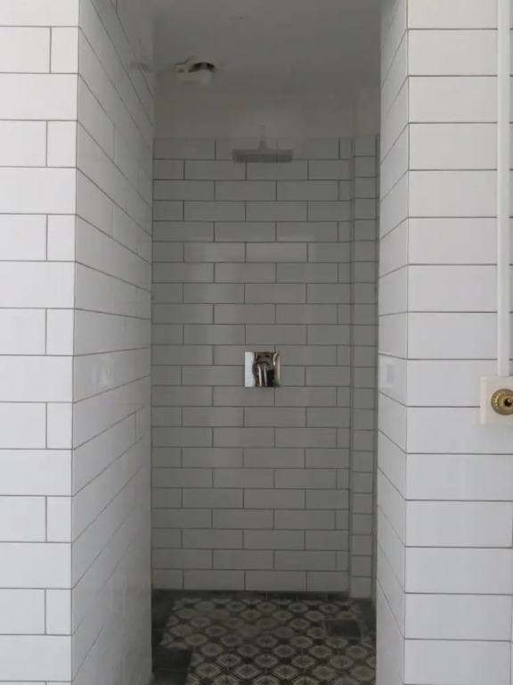 Apartment close to Marble Church 1290-1