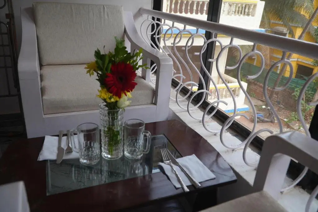 Service Apartment