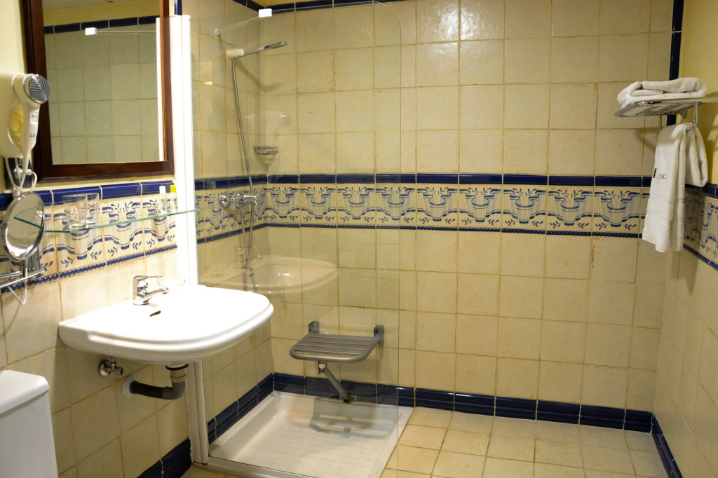 I AM La Posada Hotel and Apartment
