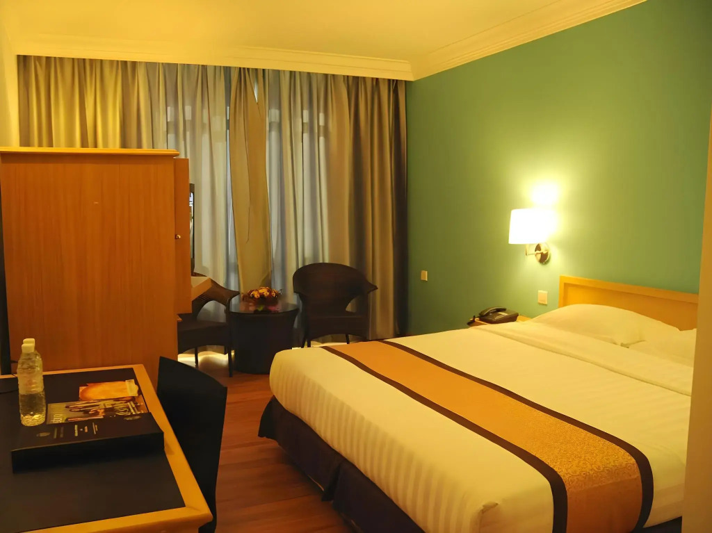 Tang Dynasty Bay Hotel Sepanggar