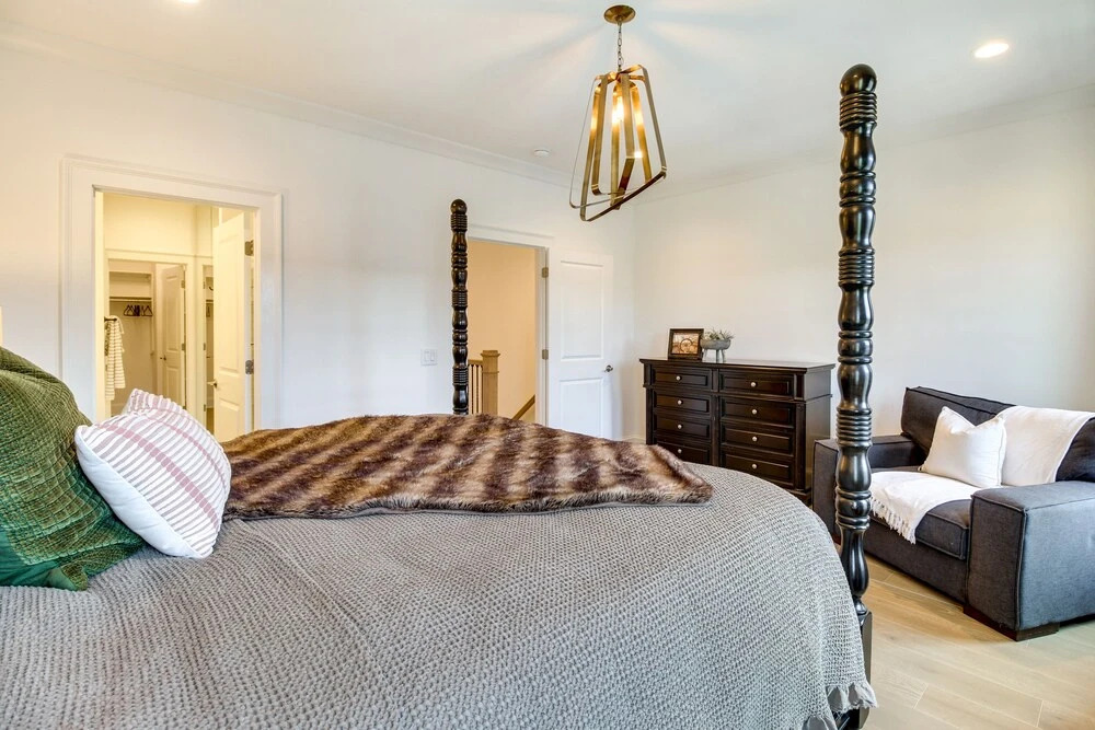 Charming Savannah Townhome - 1 Block to Riverwalk!