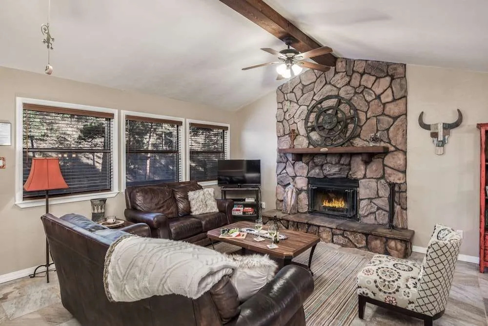 Hilltop Hide-away