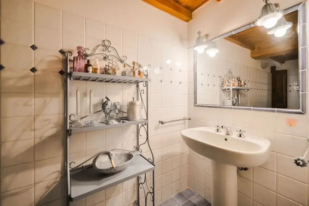 Great Apartment In Central Location in Florence