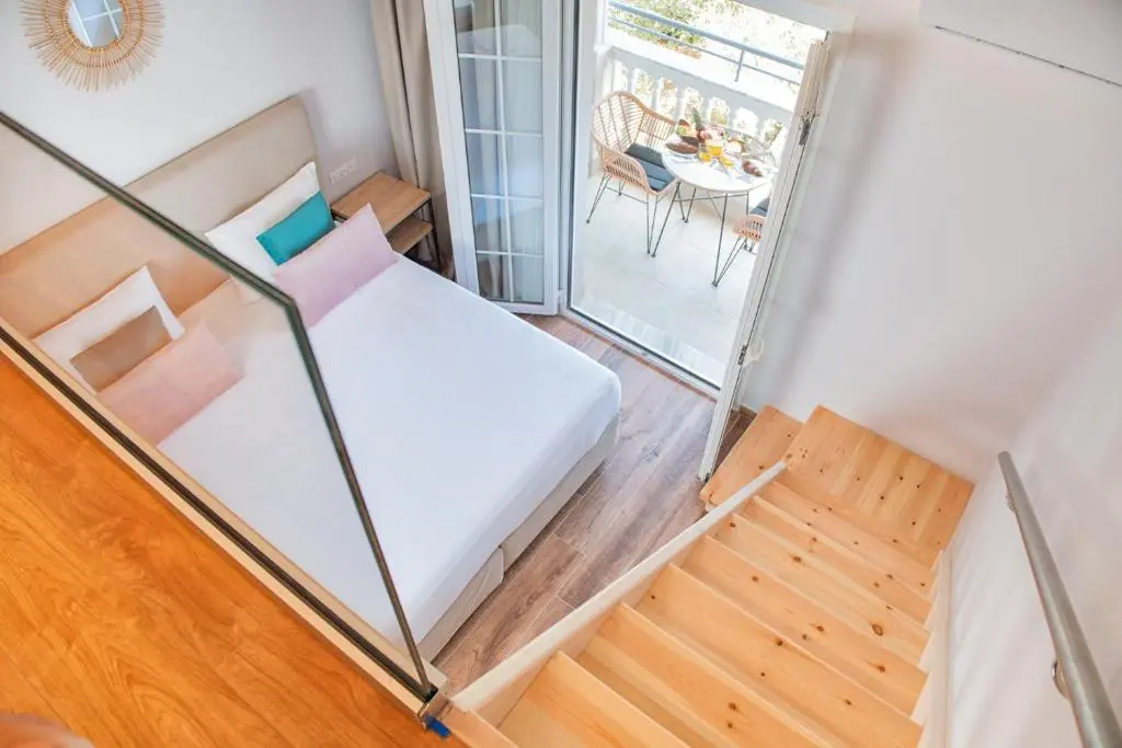 KORINA APART HOTEL KAVOS