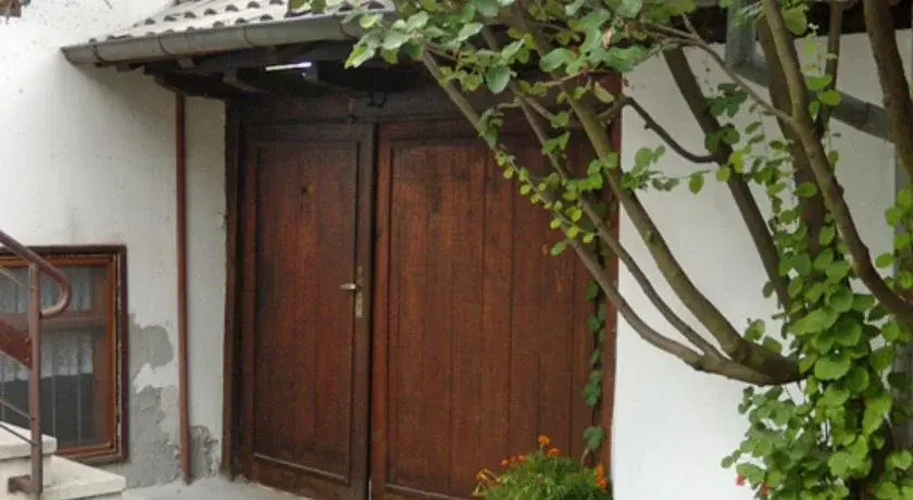 The Well House