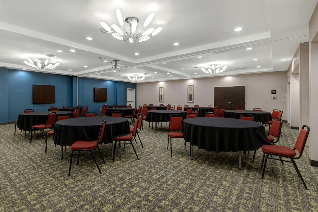 Hampton Inn & Suites Seattle/Federal Way