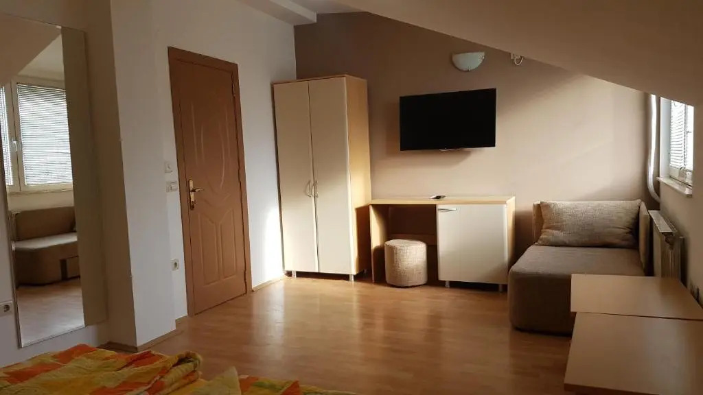 Central Suites