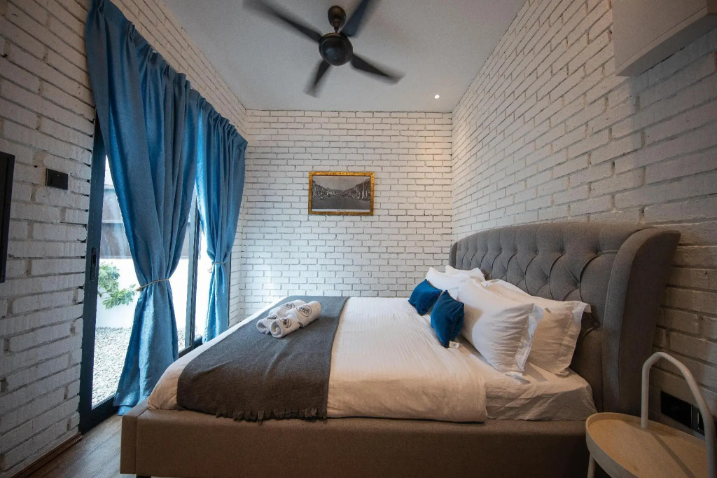 Carnarvon Suites