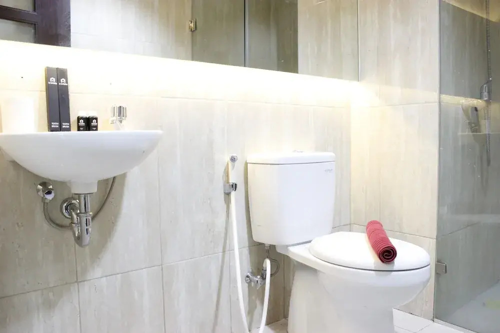 Exquisite 2BR Apartment at Tamansari La Grande near BIP