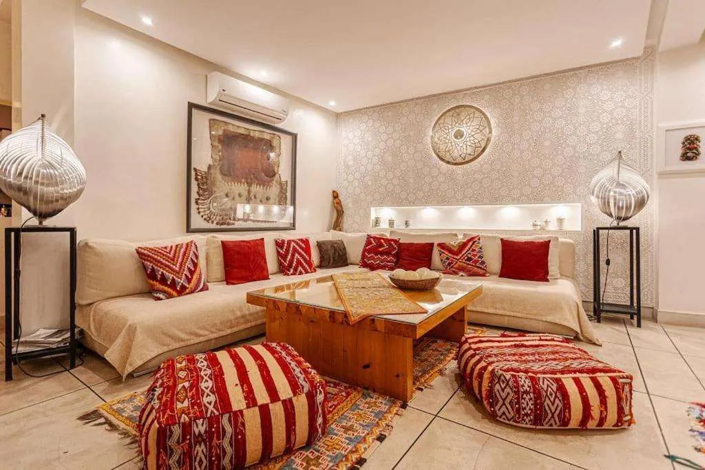 Riad La Sarrazine