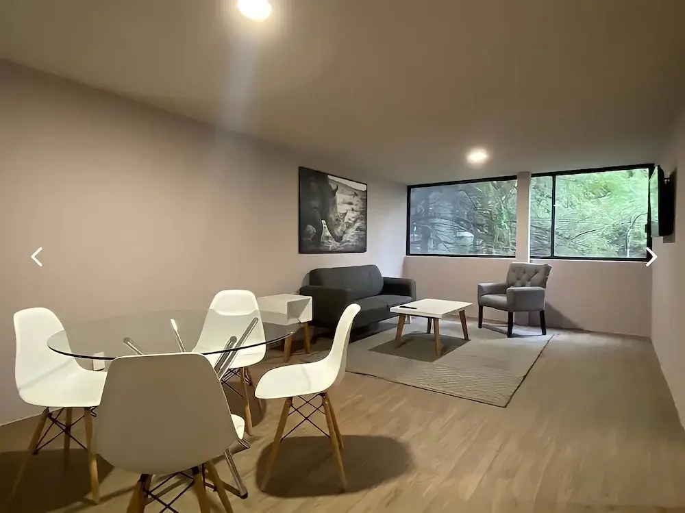 Roma Norte 2BR - Parking, Sleeps 6 -great Wifi