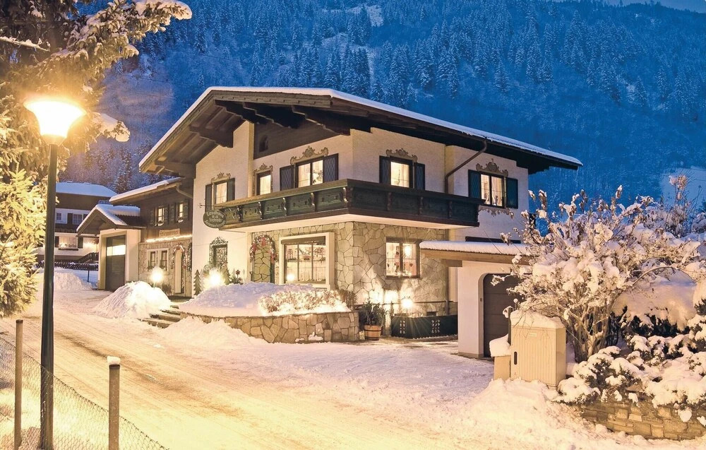 Nice Apartment in Dorfgastein With 2 Bedrooms and Wifi