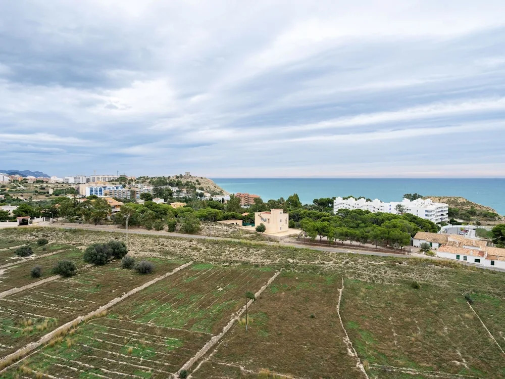 Alluring Apartment in La Vila Joiosa With Swimming Pool