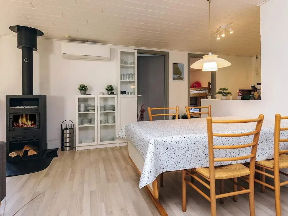 6 Person Holiday Home in Hadsund