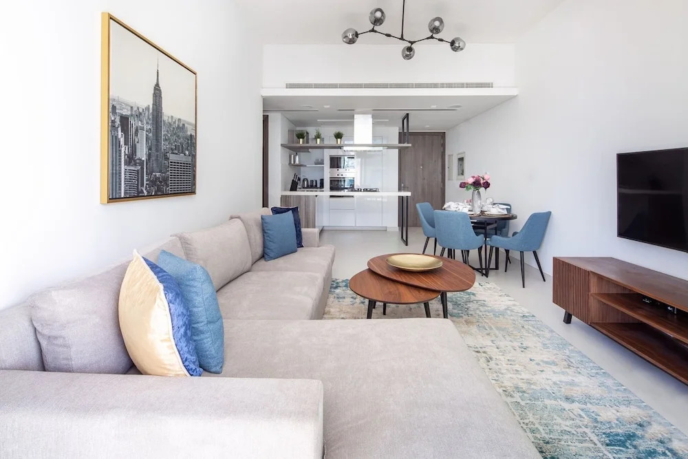 Mesmerizing Upscale 1BR Apartment in Soho Palm Jumeirah
