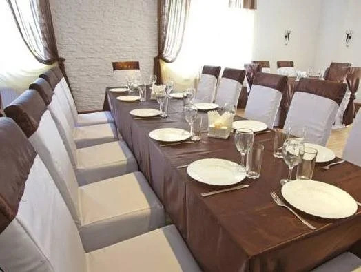 Safari Hotel