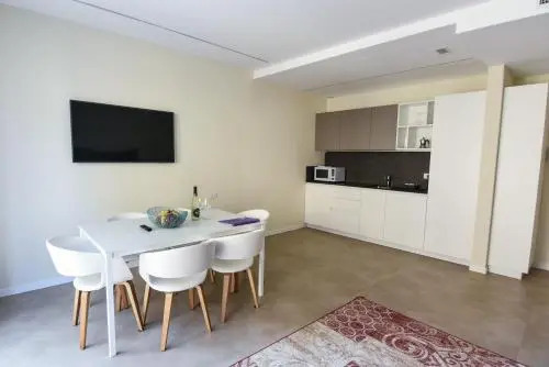3 Amici Suites