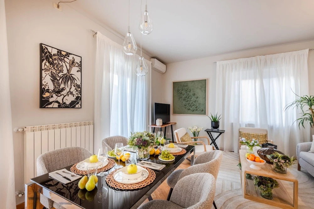 The City Terrace Apartment