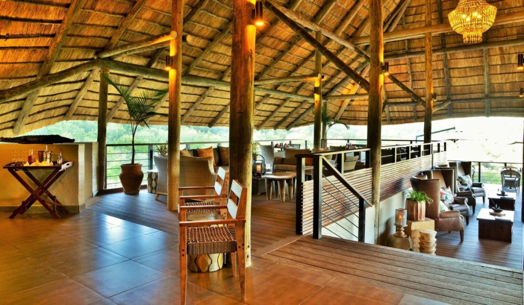 Victoria Falls Safari Lodge