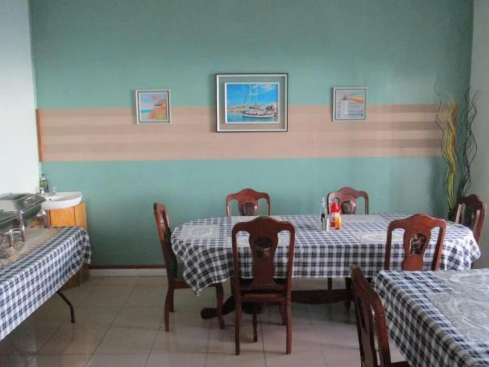 Blue Lagoon Lodge Blantyre